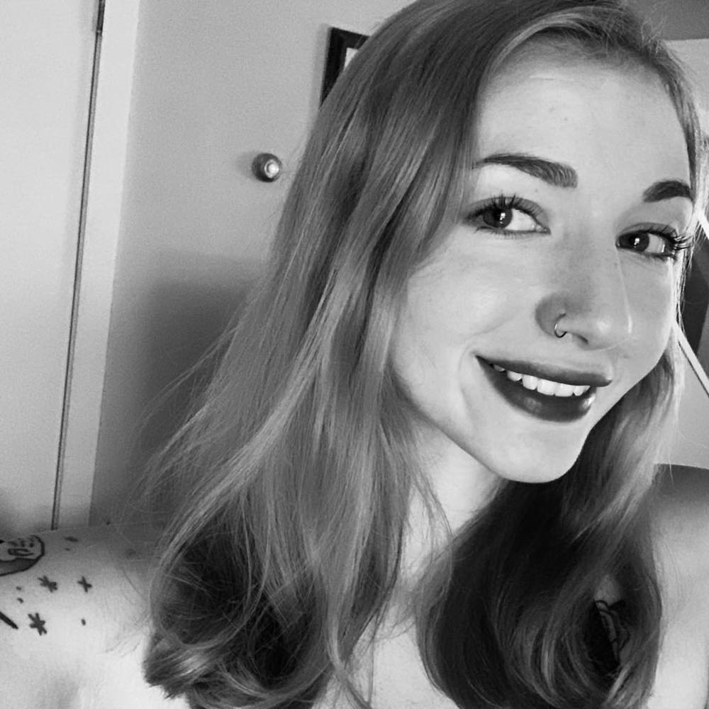 Meet your Posher, Isabel